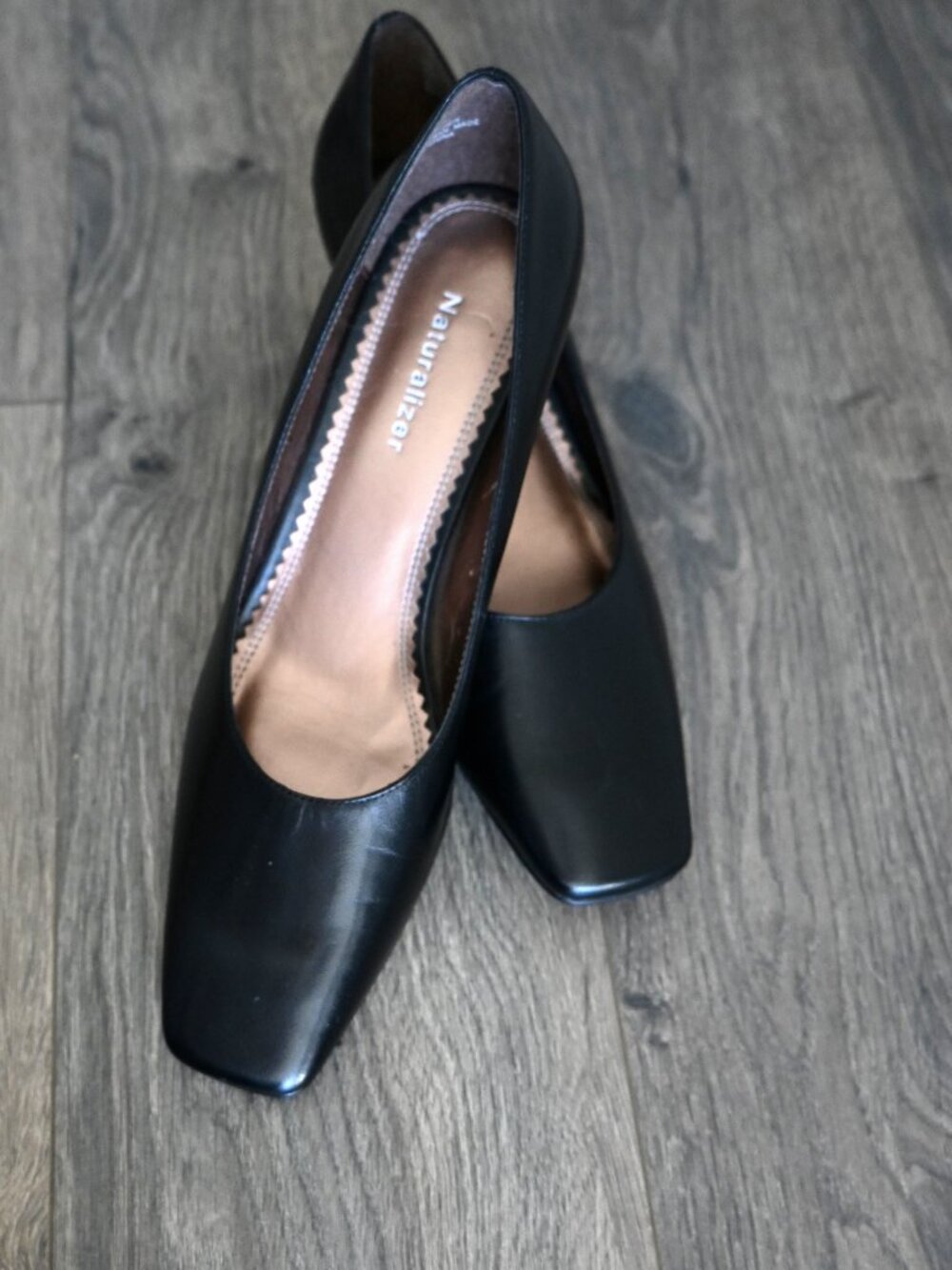 Naturalizer 835N03 Women Black Leather Block Heel Shoe Size 7.5 M Square Toe
